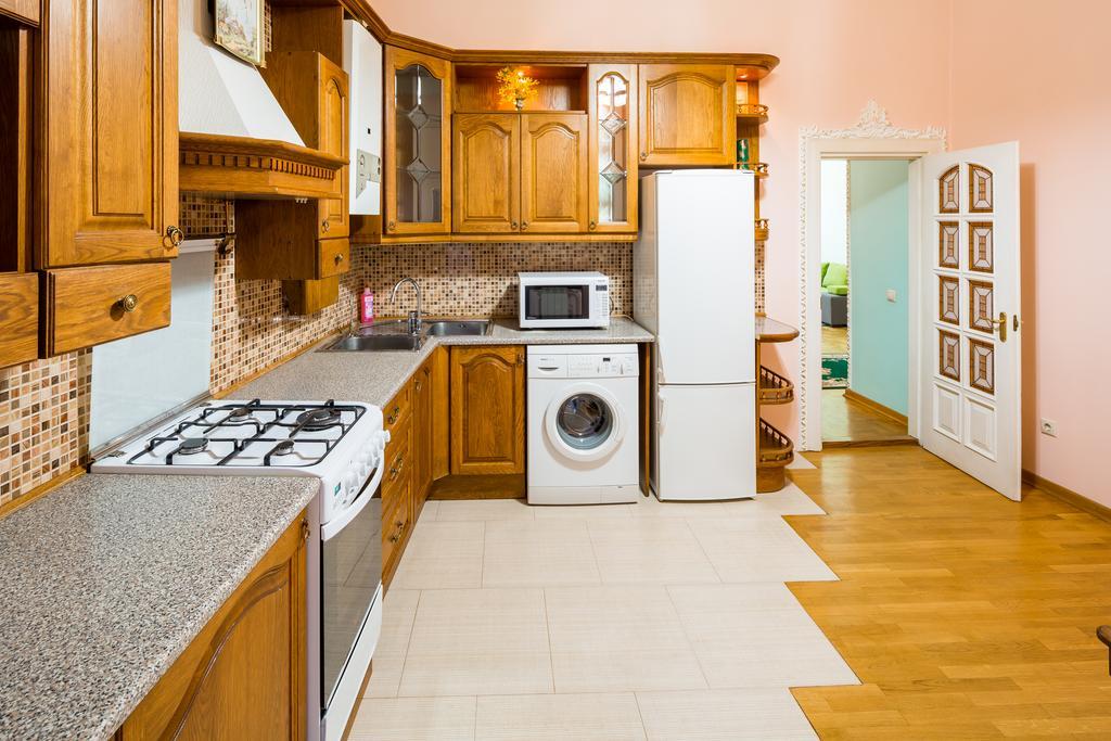 Do Lvova Central Apartments 外观 照片